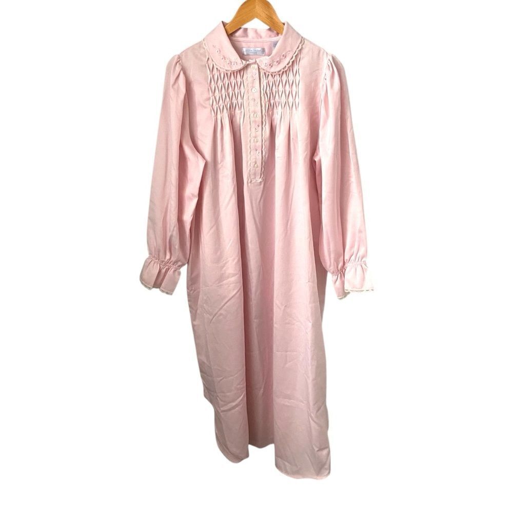 Vintage Erika Taylor Intimates Long Sleeve Pink Floral Sleepwear in Size Medium